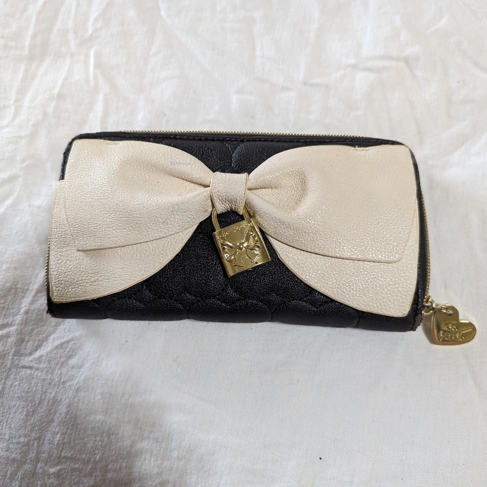 Betsey Johnson Black Wallet w/ White Bow